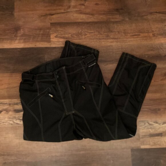 Motorcycle Gear - Picture 6 of 7